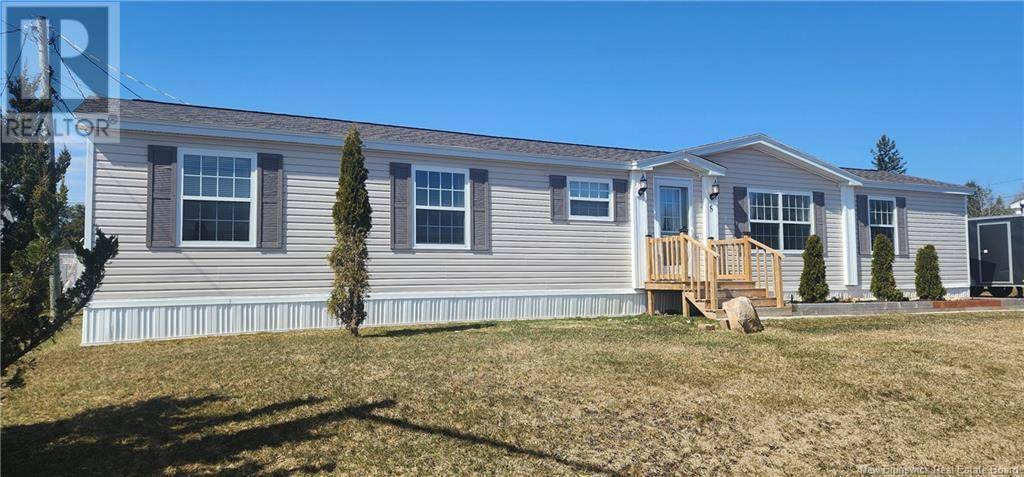 5 Bayberry Street, Moncton, NB E1H3R7