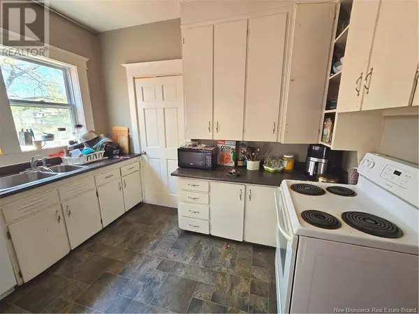 Moncton, NB E1C5Z6,354 Cameron Street