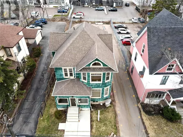 Moncton, NB E1C5Y7,107 Cameron Street