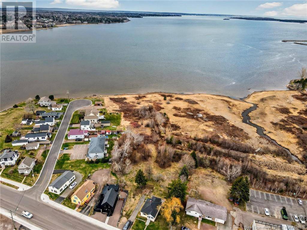 Shediac, NB E4P2E3,278 Main