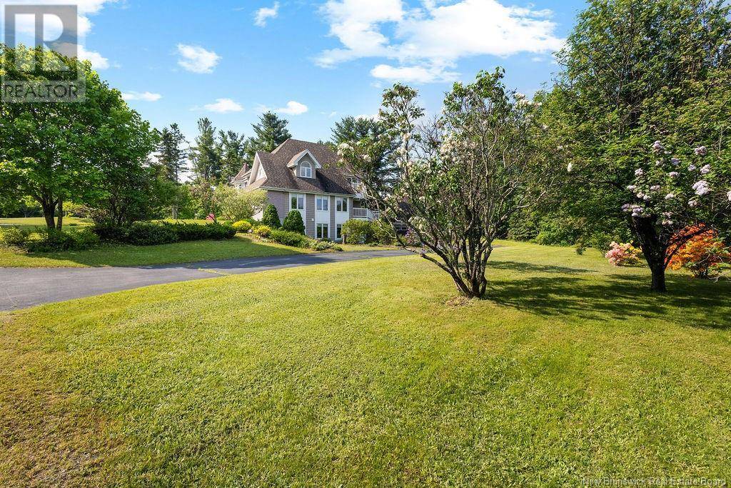 Miramichi, NB E1N6M8,18 Breau Avenue