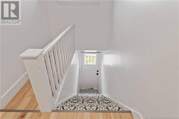 Moncton, NB E2K5R3,158 Steadman Street