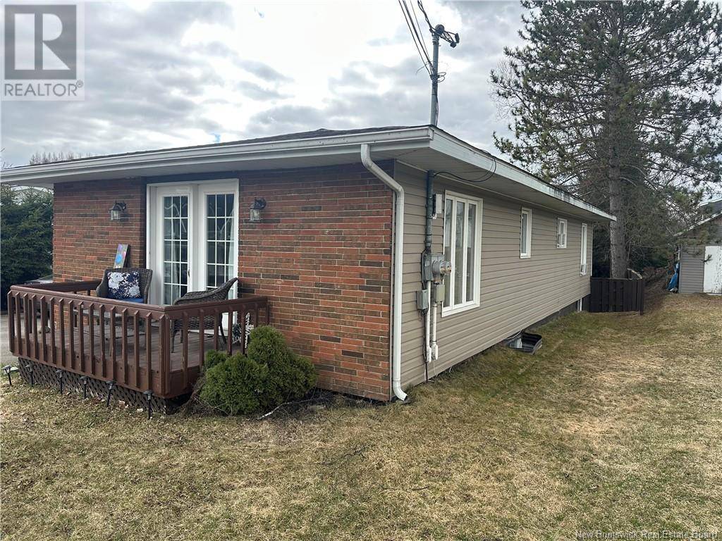 Grand-sault/grand Falls, NB E3Y1B1,14 Pine Street