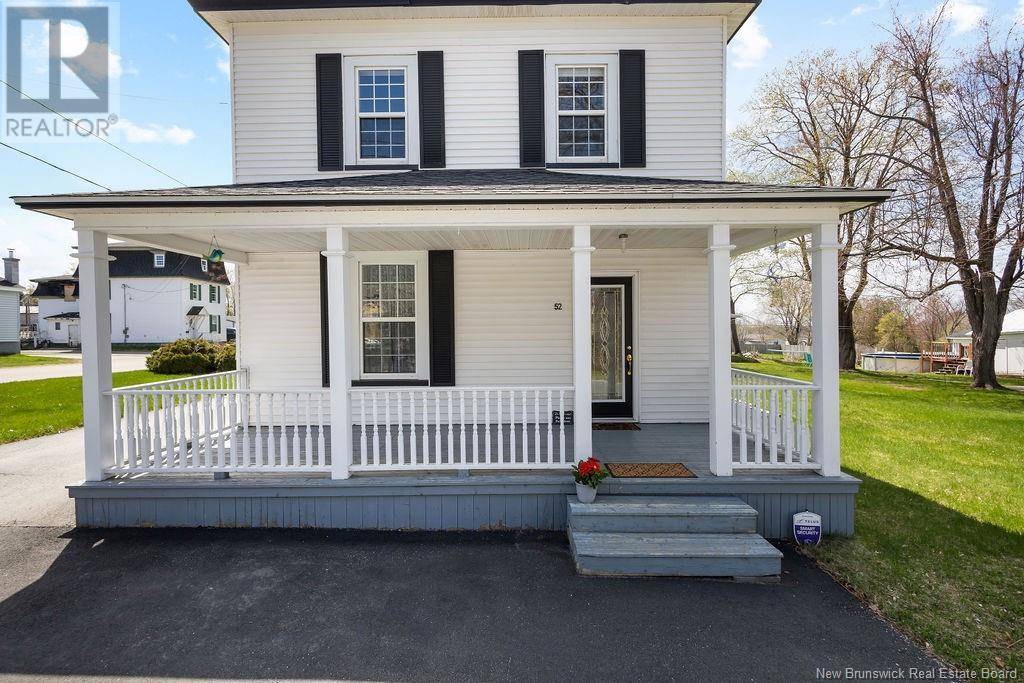 Miramichi, NB E1N2K3,52 Princess Street
