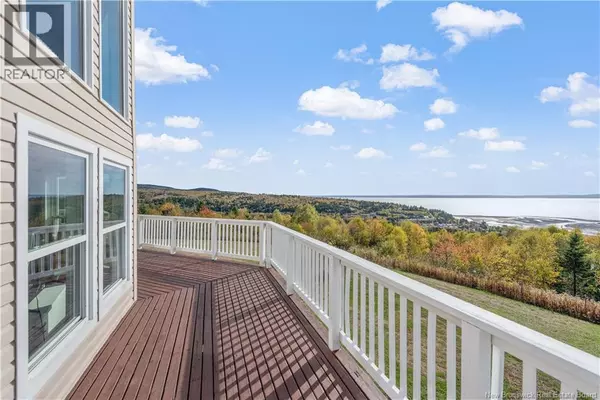 Alma, NB E4H0B4,9 Brittany Court