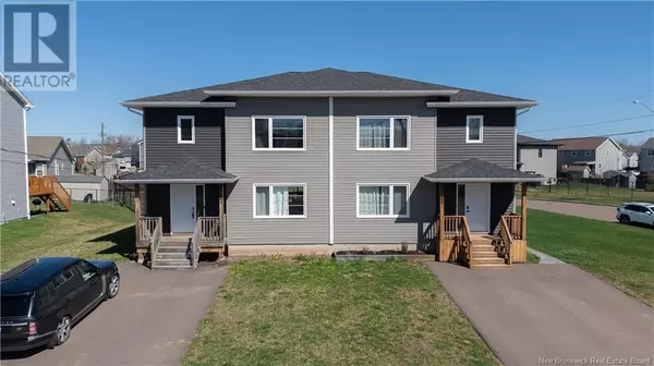 Moncton, NB E1G0X5,57 Holland Drive