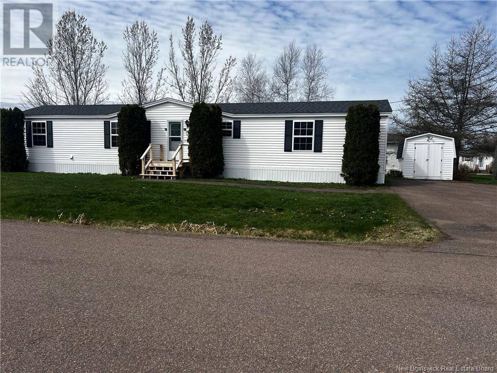 18 Anemone, Moncton, NB E1H2R7