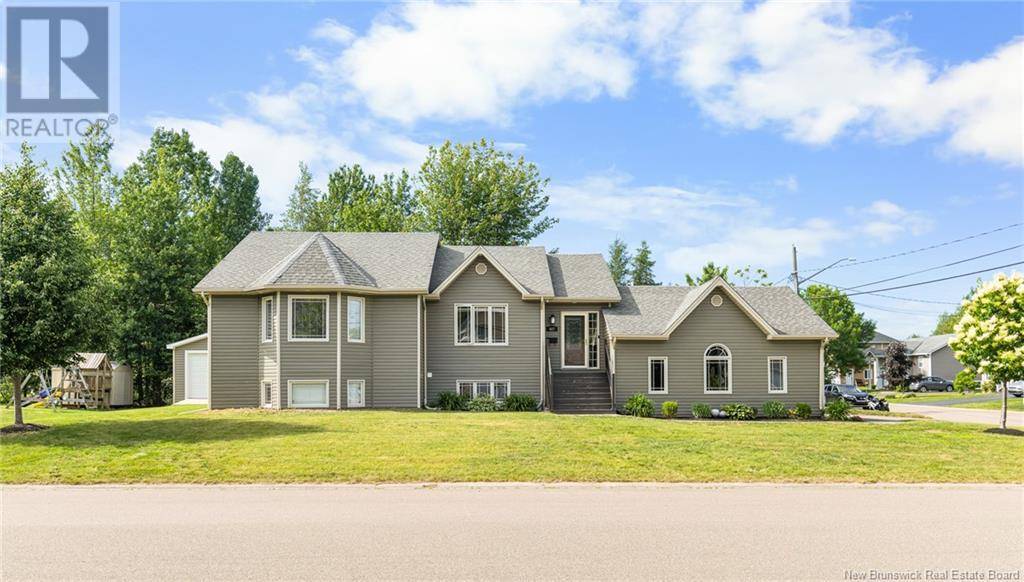 427 Alfred Leger Street, Dieppe, NB E1A0E6