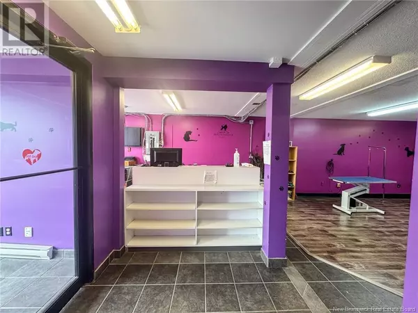 Moncton, NB E1C9P9,209 Collishaw Street Unit# B