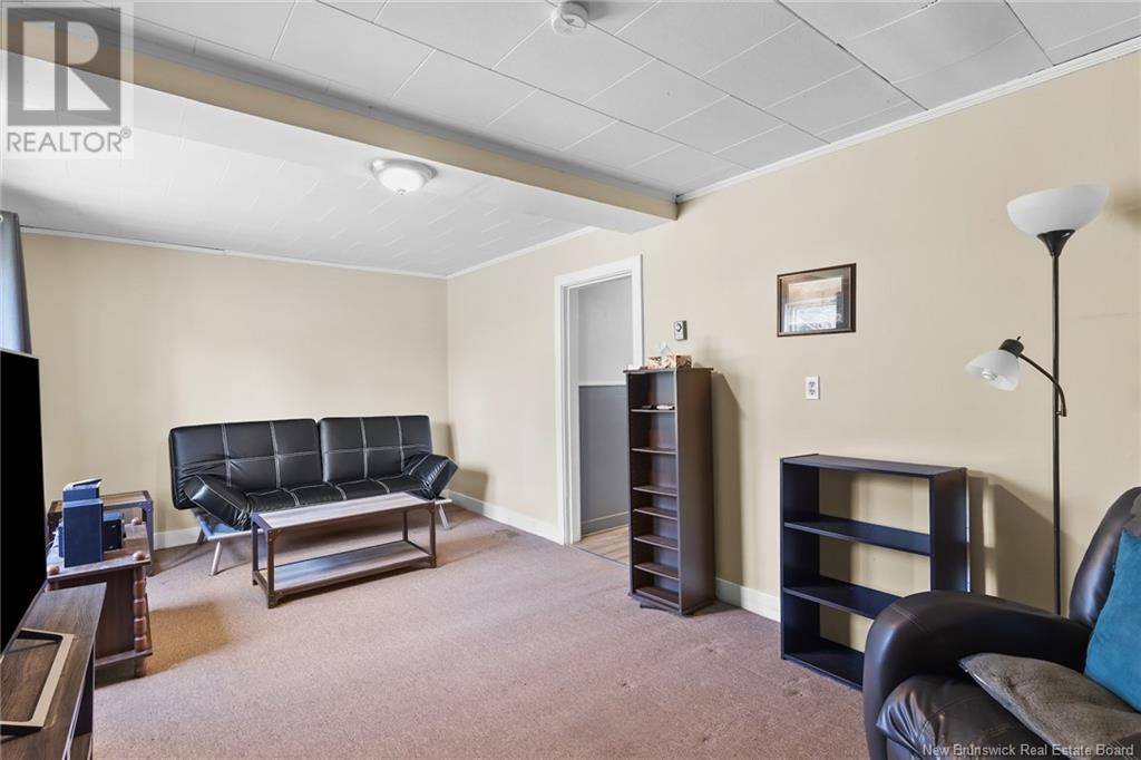 Chipman, NB E4A2B8,72 McLeod Avenue
