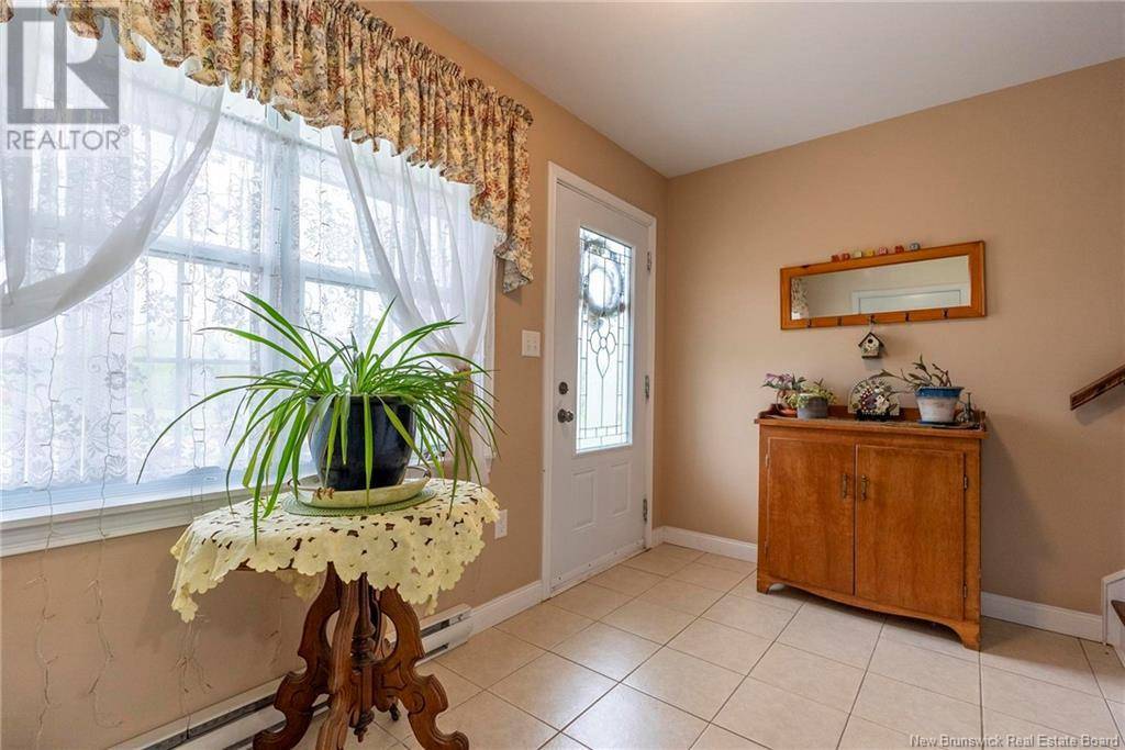 Fredericton, NB E3G4K1,55 Youseff Street