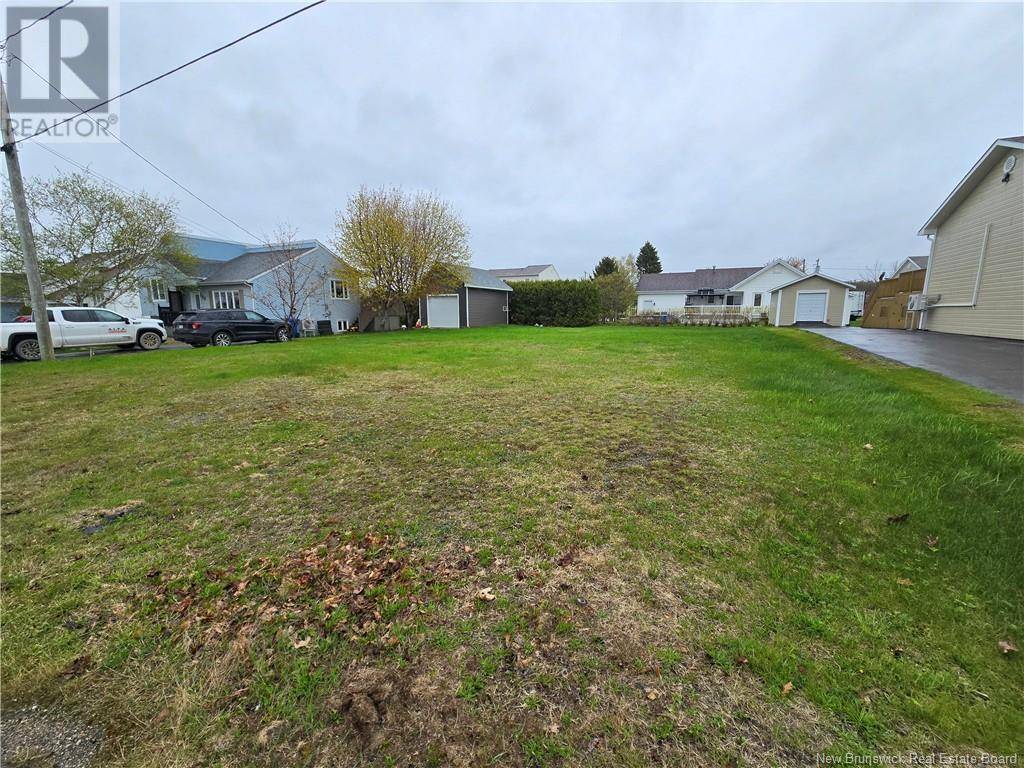 154 Atlantique Street, Beresford, NB E8K1Z2