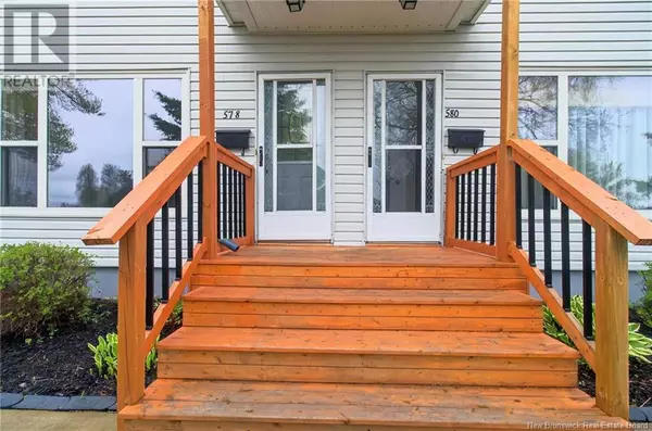 Dieppe, NB E1A4V7,578-580 Guy Avenue