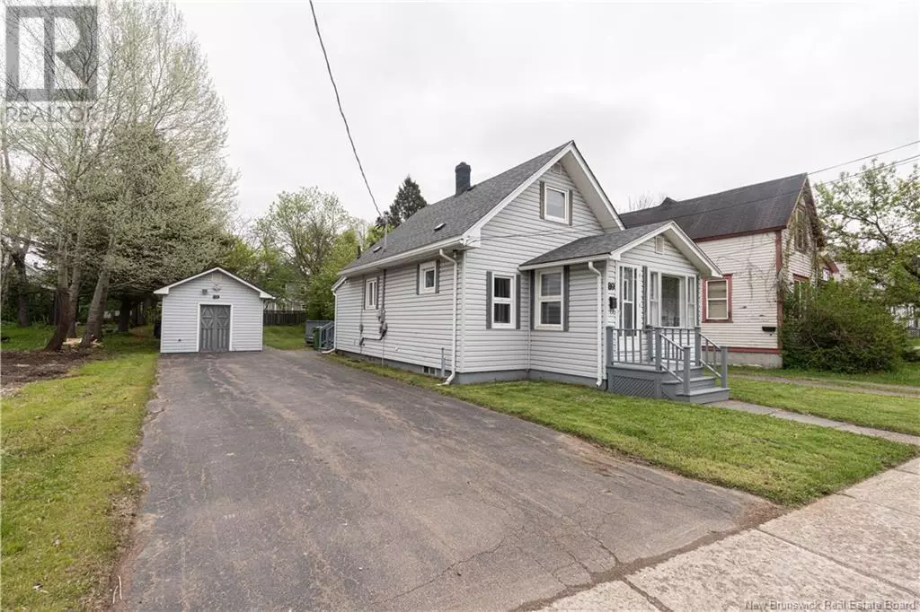 Moncton, NB E1A3Y1,89 Broadway Street