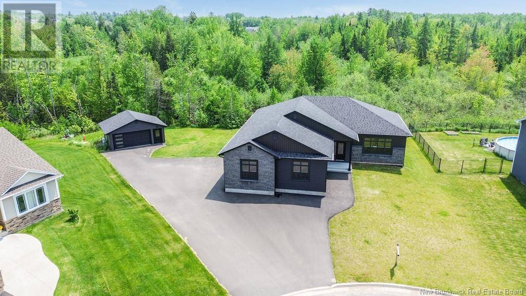 24 Steacy Court, Oromocto, NB E2V0L8