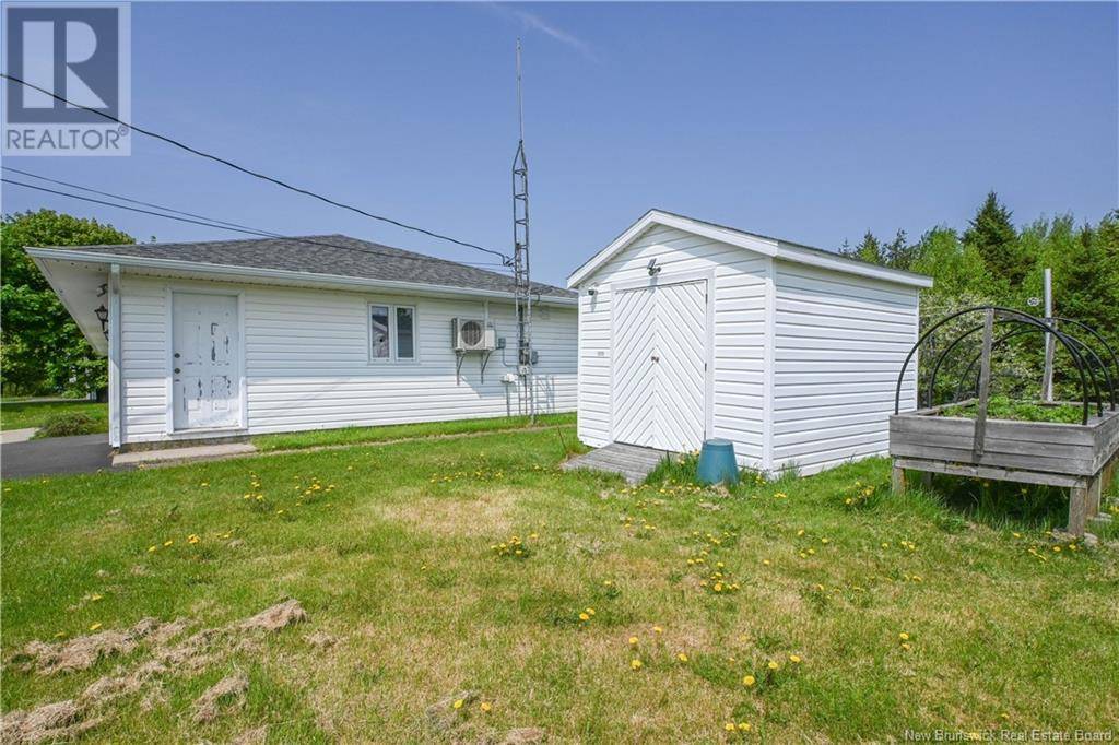 Tracadie, NB E1X1B6,459 rue Pointe-à-Bouleau Street