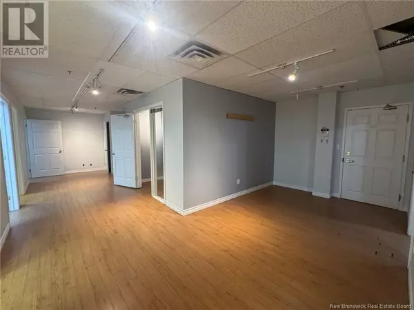 Moncton, NB E1C1H3,1111 Main Street Unit# 106