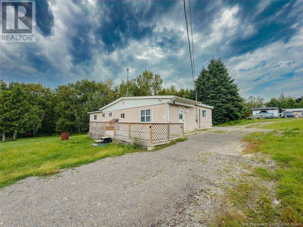 5711 Route 105, Pembroke, NB E7N1T8