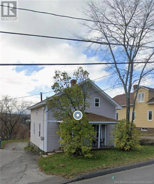 Edmundston, NB E3V2C7,16 Rue Bellevue Street