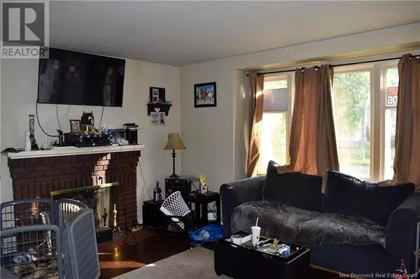 Moncton, NB E1C7M4,11 Friel Street