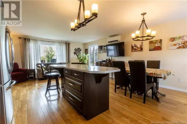 Moncton, NB E1G1N8,32 Morningside Drive
