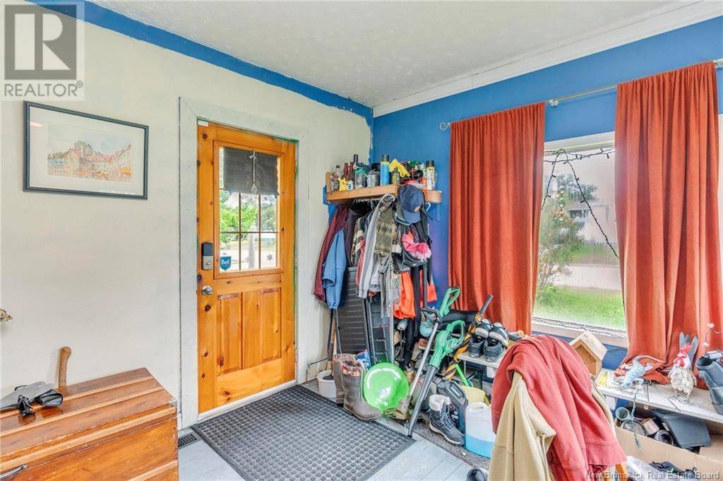 Moncton, NB E1A2K8,72 Highlandview Road