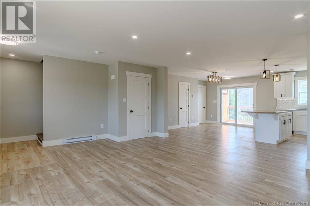 Saint John, NB E2J0G9,10 Miranda Way