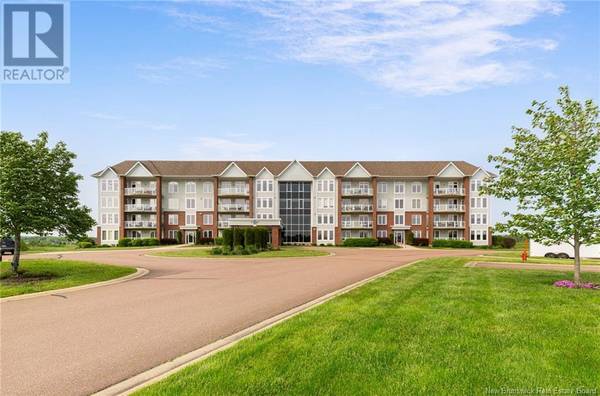 185 Royal Oaks Boulevard Unit# 110, Moncton, NB E1H2P7