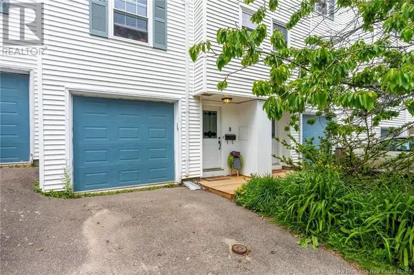 Saint John, NB E2M5W6,8 Christmas Lane