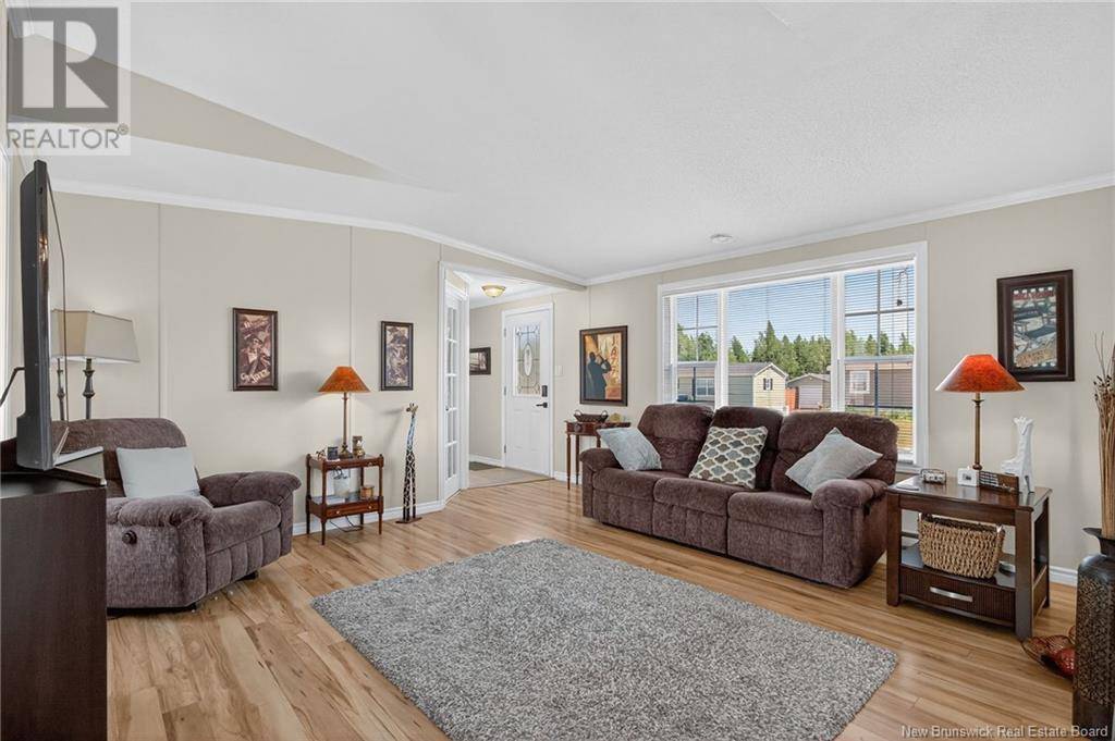 Riverview, NB E1B0G3,91 Hayward Lane