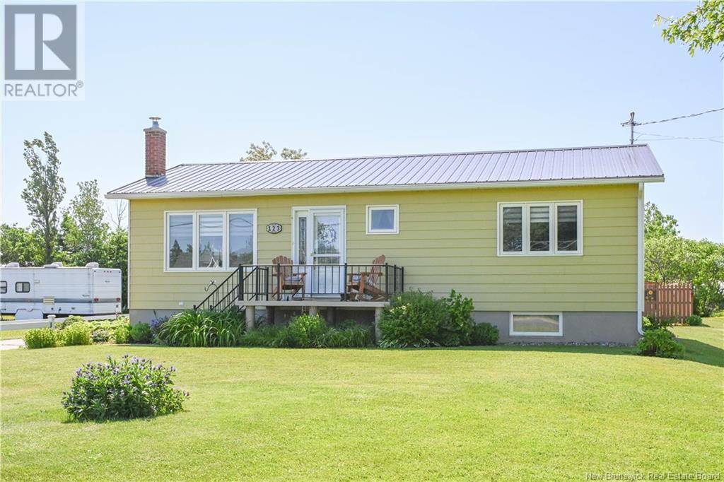 Grande-anse, NB E8N1A3,123 rue Acadie Street