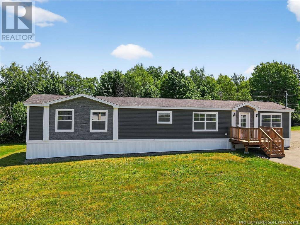 2A River East Drive, Riverview, NB E1B5G5