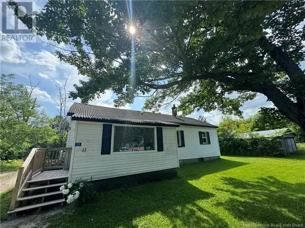 Petitcodiac, NB E4Z4W7,11 Third Street