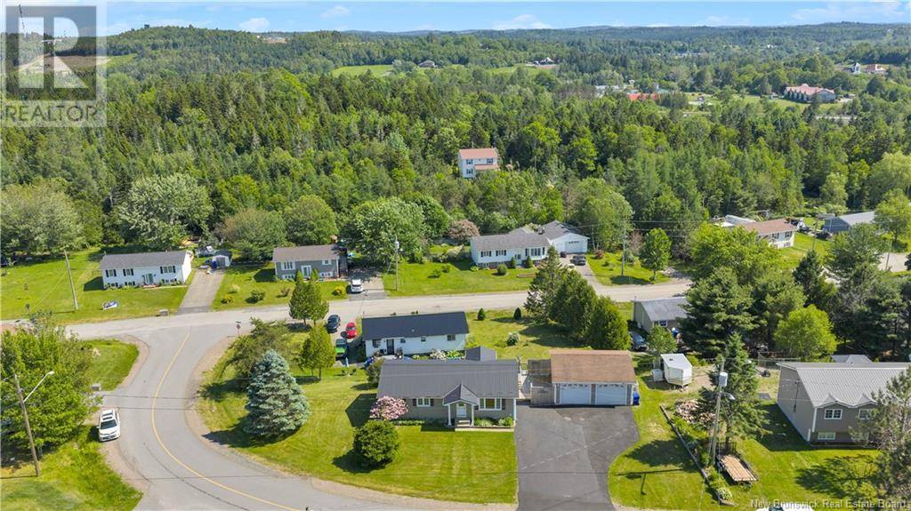 St George, NB E5C1A1,15 Armstrong Crescent