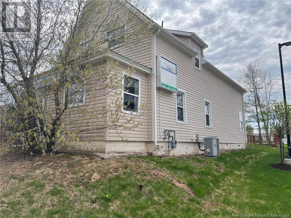 Dieppe, NB E1A2Z3,100 Sunset Avenue