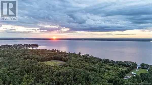 2 The Bluff, Whites Cove, NB E4C3L8