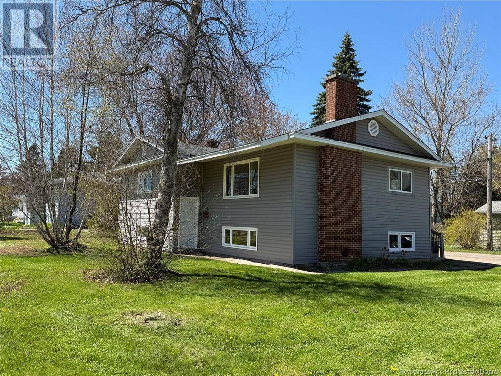 175 Sussex Avenue, Riverview, NB E1B3A8