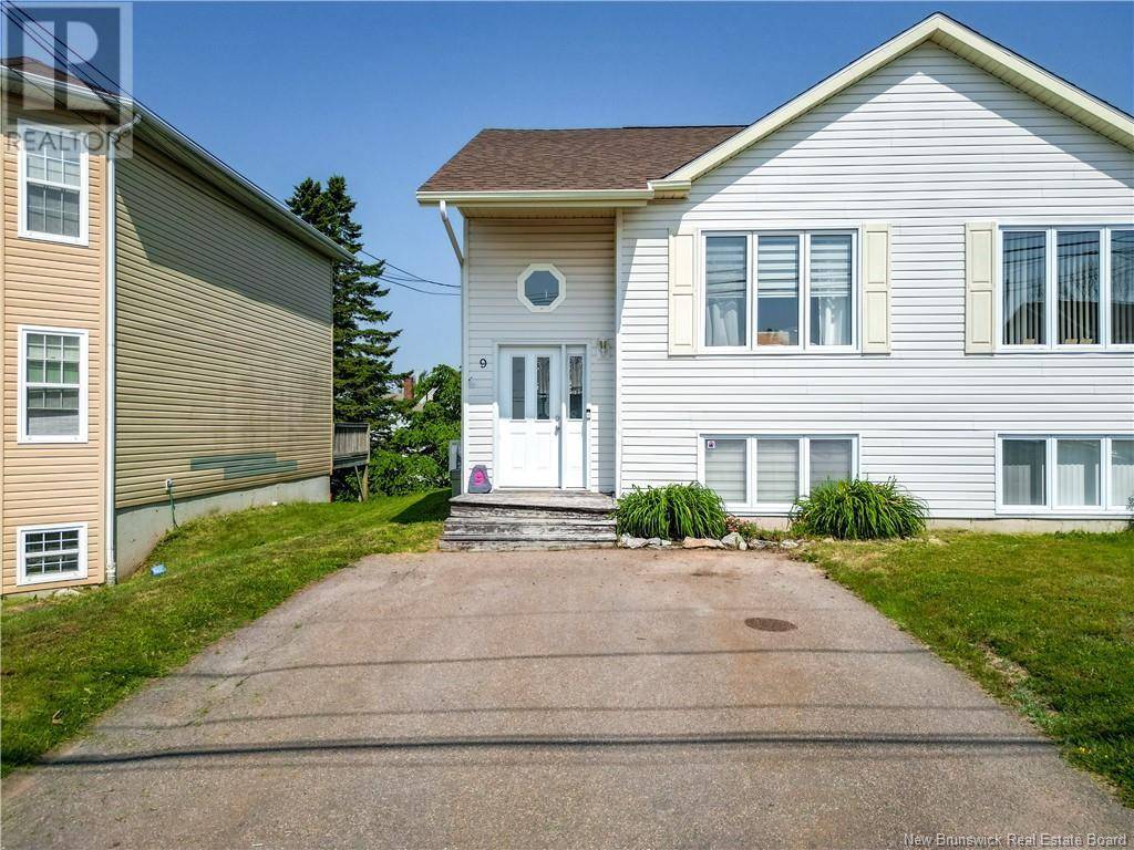 9 Landry, Moncton, NB E1A7A4