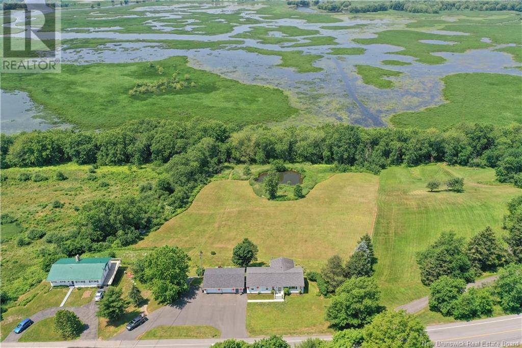 376 Kennebecasis River Road, Hampton, NB E5N6P3