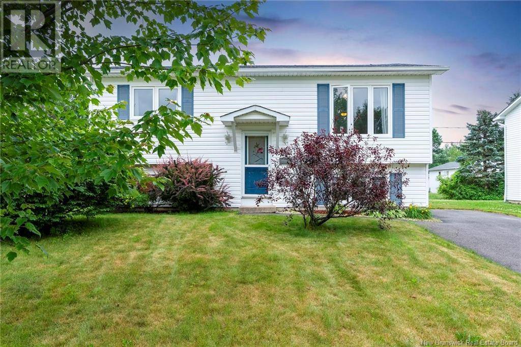48 James Street, Fredericton, NB E3G5V6