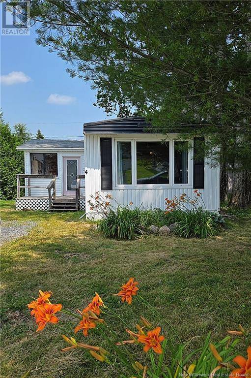 4 Leslee Drive, Lincoln, NB E3B6W4