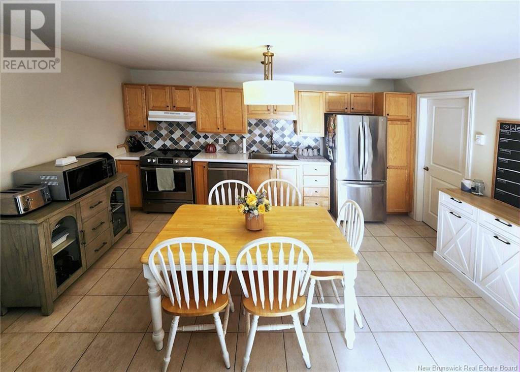Saint John, NB E2J0B7,20 Woodhollow Park Unit# 9