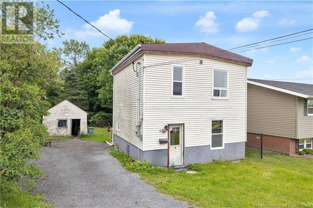 Saint John, NB E2J1L1,173 Beacon Street