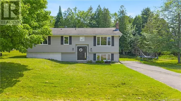 23 Country Crescent, Quispamsis, NB E2E1T3