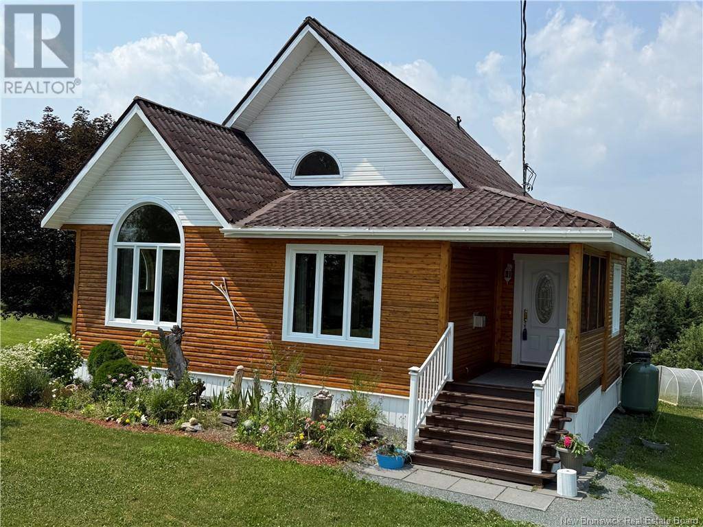 2104 Chemin Cormier, Sainte-louise, NB E8K2X6