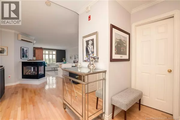 Moncton, NB E1H2C7,163 Royal Oaks Boulevard Unit# 208