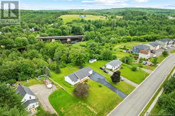Fredericton, NB E3A4A7,586 Canada Street