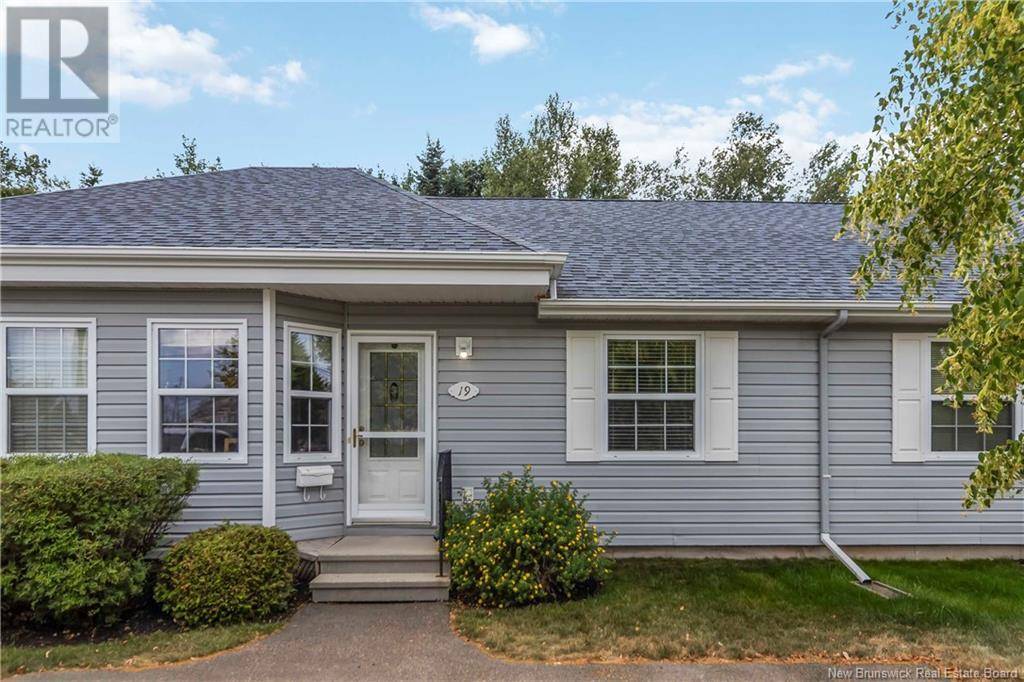 19 Firmin Crescent, Dieppe, NB E1A7S3