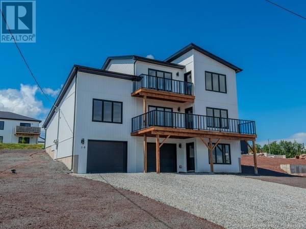 Quispamsis, NB E2E0T3,16 Grosbeak Drive