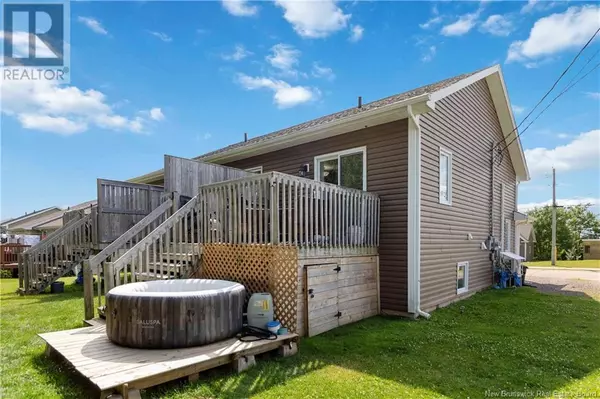 Dieppe, NB E1A0E2,196 Lorette Street